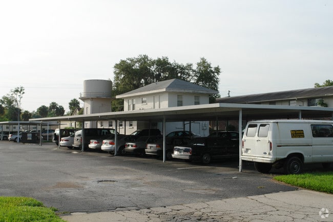 Building Photo - Bayside 76