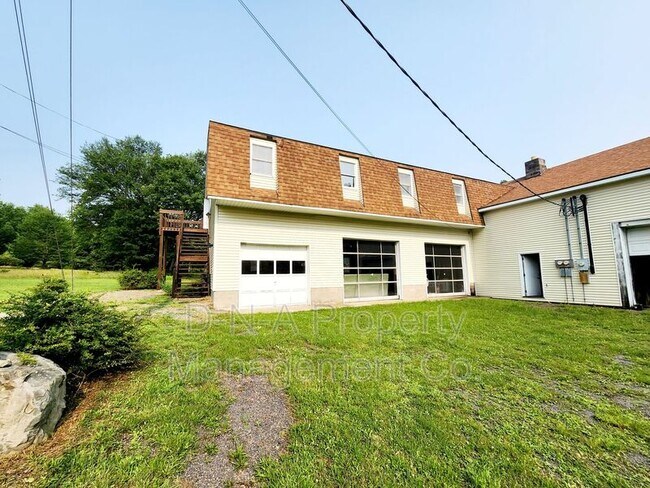 Foto del edificio - 520 Post Hill Rd