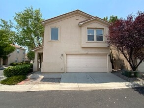 Building Photo - 2101 Altura Verde Ln NE