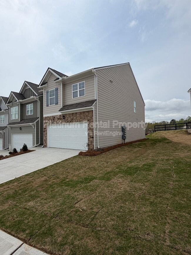 Photo - 42 Rustin Rdg Townhome