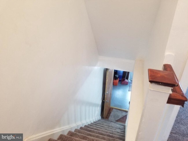 Foto del edificio - 1227 Clover Ln