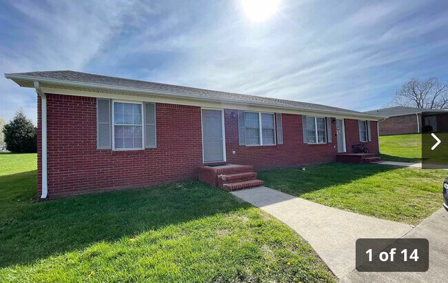 Building Photo - 61 Stanford Dr
