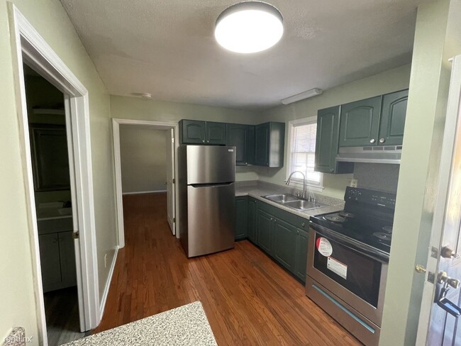Building Photo - 1 br, 1 bath House - 1011 Morreene Rd Apt 1