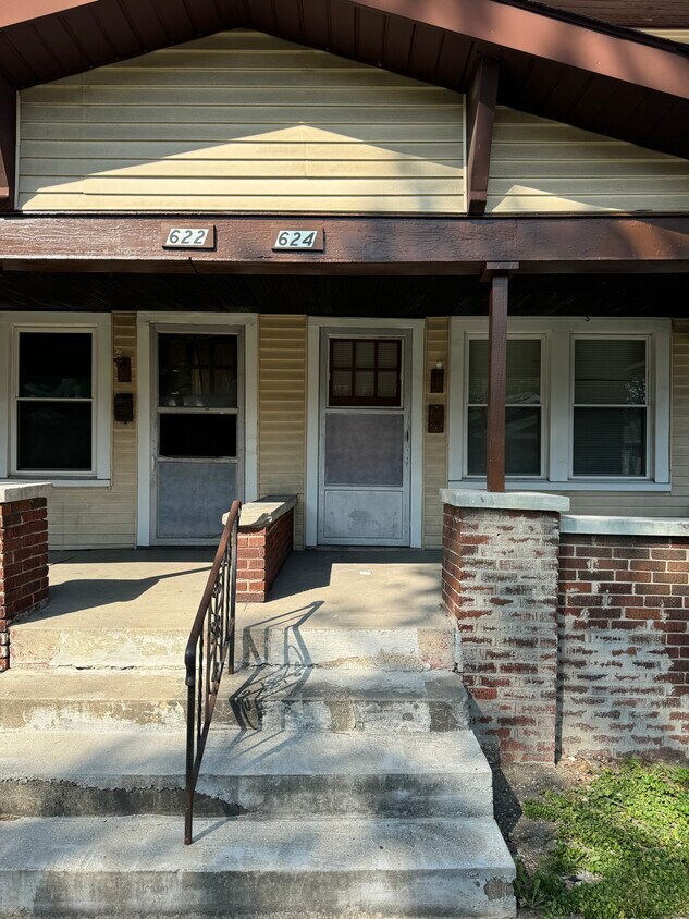 Front Door w/ covered porch. - 624 N Drexel Ave