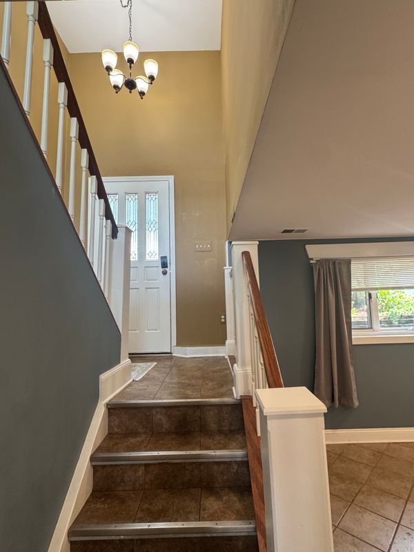 Foto del edificio - 1508 Lakeview Dr