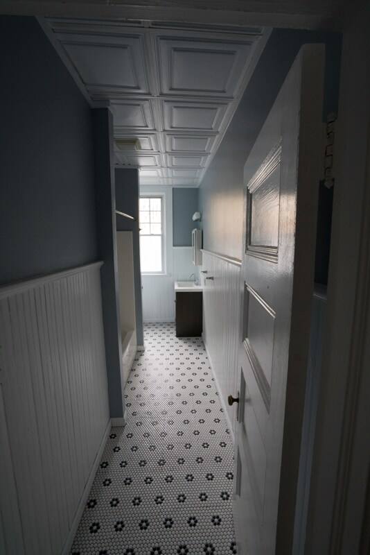 Building Photo - 658 Maple Ln