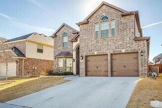 Building Photo - 9833 White Bear Trail