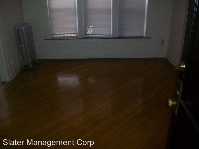 Foto del edificio - 601 W 4th St