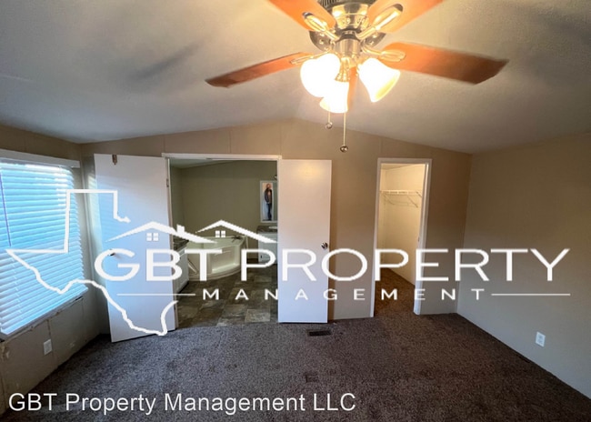 Building Photo - 3 br, 2 bath House - 3509 Evergreen Dr.