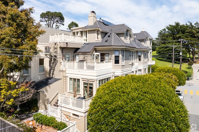 Alt. Exterior - 2301 Scott St