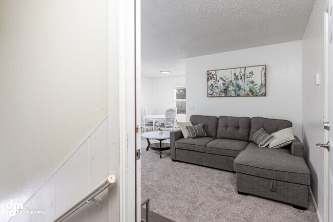 Foto del edificio - 2906 W 32nd Ave