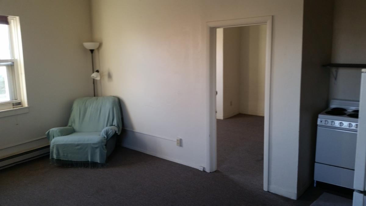 Foto principal - 126 Main St