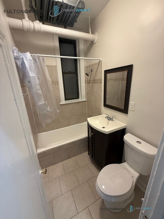 Foto del edificio - 3154 W Belle Plaine Ave