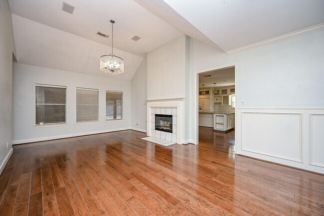 Building Photo - 6511 Mesa Vista Ct