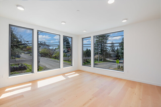 Building Photo - 4226 SW 100th St