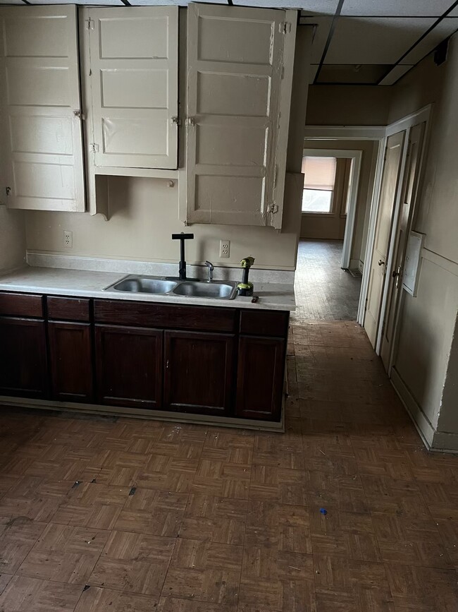 Building Photo - 15114 Holmur St