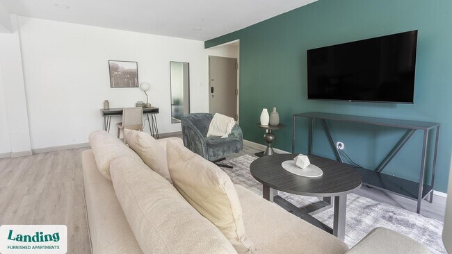 Foto del edificio - 6220 Springhill Dr