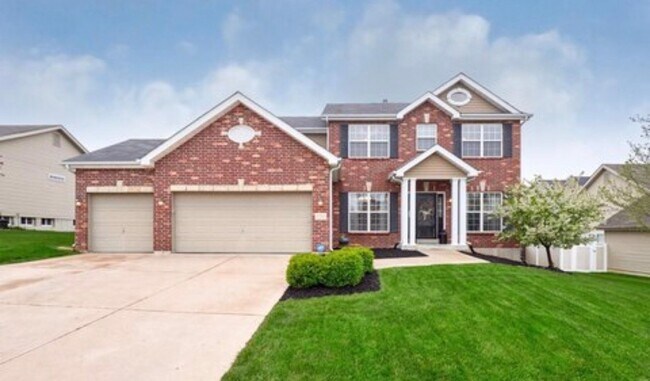 Foto del edificio - 659 Bethany Dr
