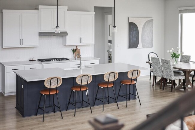 Foto del edificio - 4905 Destination Wy