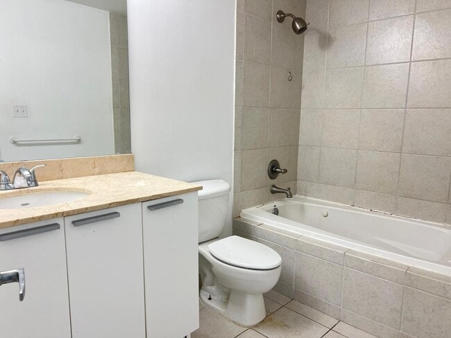 Photo - 140 S Dixie Hwy Apartment