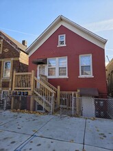 Building Photo - 2847 W 25th Pl