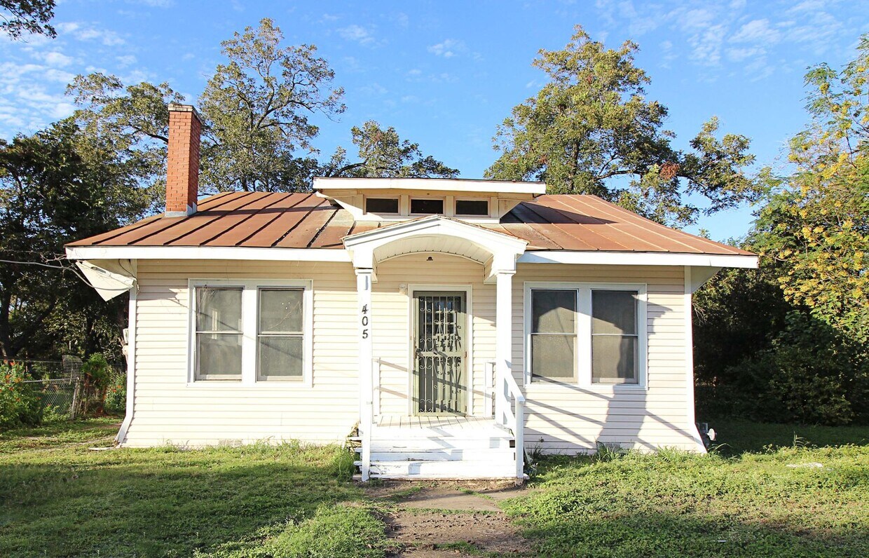 Foto principal - Spacious 3/1 Home Available for Lease!