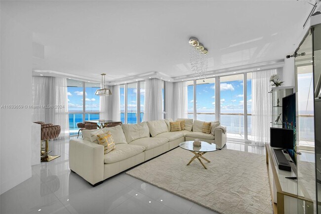 Foto del edificio - 16485 Collins Ave