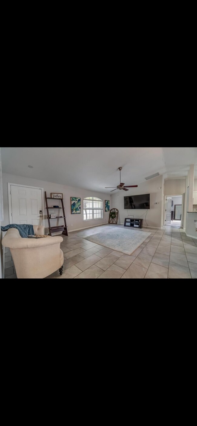 Building Photo - 2545 Yuma Ave