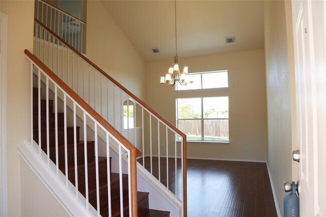 Foto del edificio - 1208 Peppermint Tr