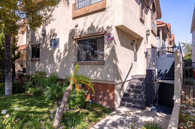 Entrance - 1245 Orange Grove Ave