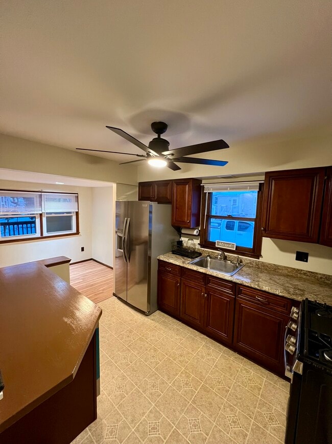 215 Kettle Creek Rd, Toms River, NJ 08753 House Rental in Toms River