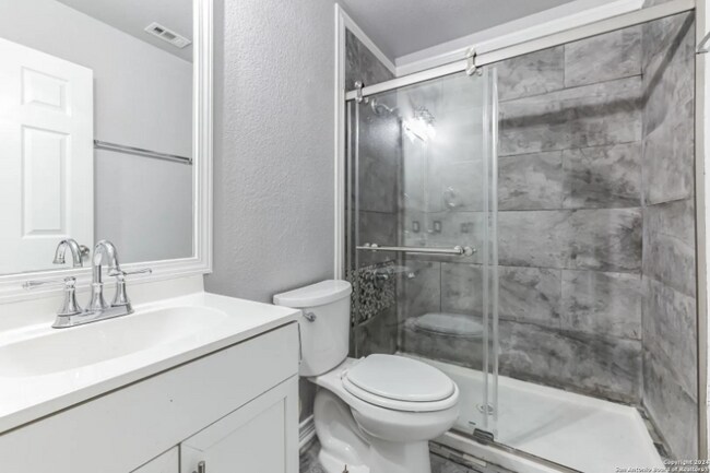 Foto del edificio - 2326 Camberly View