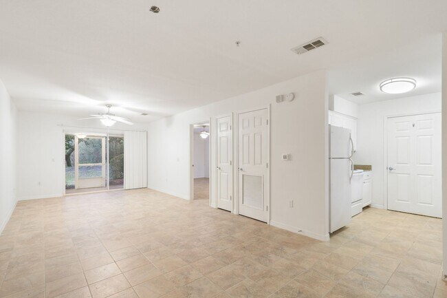 Foto del edificio - 4276 Calinda Ln