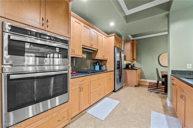 Building Photo - 10721 Mirasol Dr