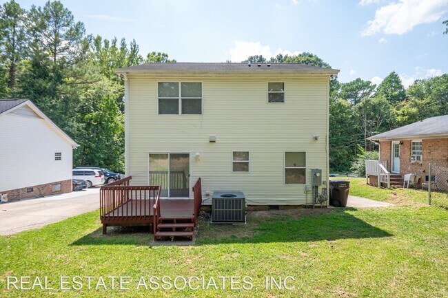 Building Photo - 3 br, 2.5 bath House - 903 Elmira Avenue