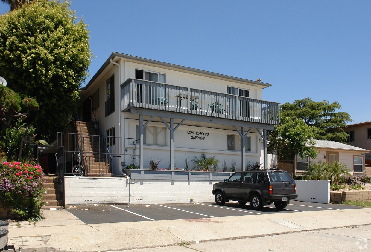 Foto del edificio - 1024-1030 Sapphire St