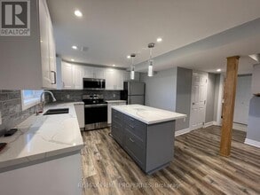 Building Photo - 315 Kirby Crescent