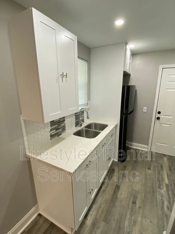 Foto del edificio - 3315 Silver St
