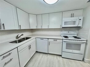 Building Photo - 8101 SW 72nd Ave