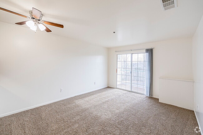 The Lee - 1BR, 1BA - 564SF - Living Room - Meadows at Salem Run