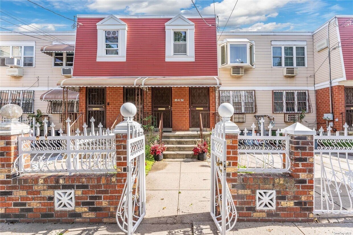 Primary Photo - 107-29 154th St