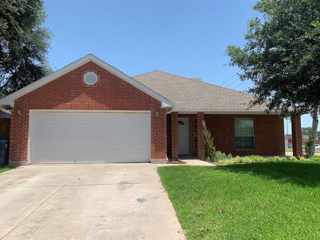 Foto principal - 6700 Black Wing Dr