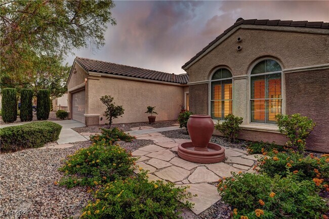 Foto del edificio - 2295 Potter Lake Ave