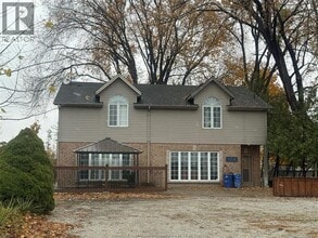 Building Photo - 695 Front Rd N