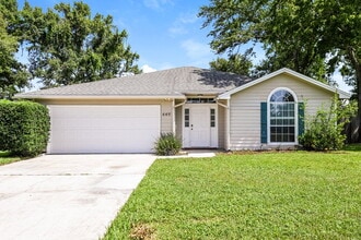 Building Photo - 449 Baybrook Dr