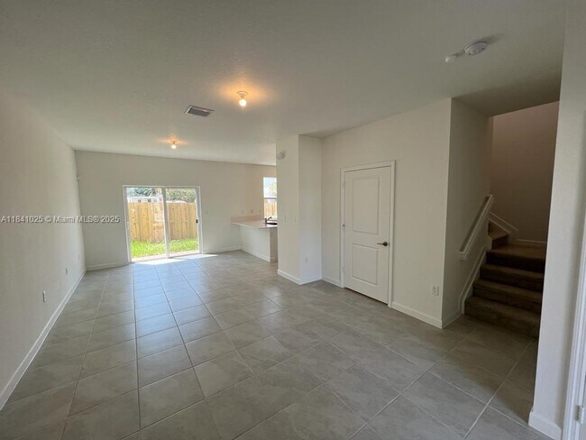 Building Photo - 12958 NW 23rd Pl