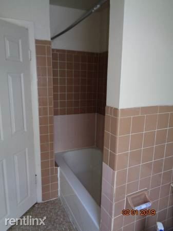 Building Photo - 2 br, 1 bath  - 153 Michigan St
