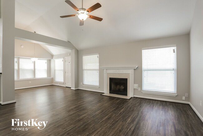 Foto del edificio - 10122 Early Spring Dr