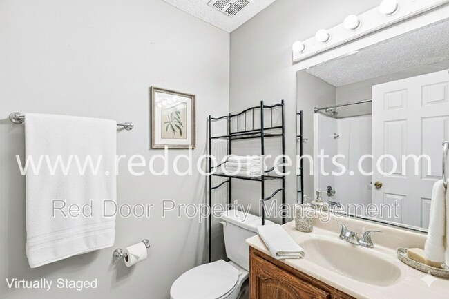 Foto del edificio - 517 Gibbs St