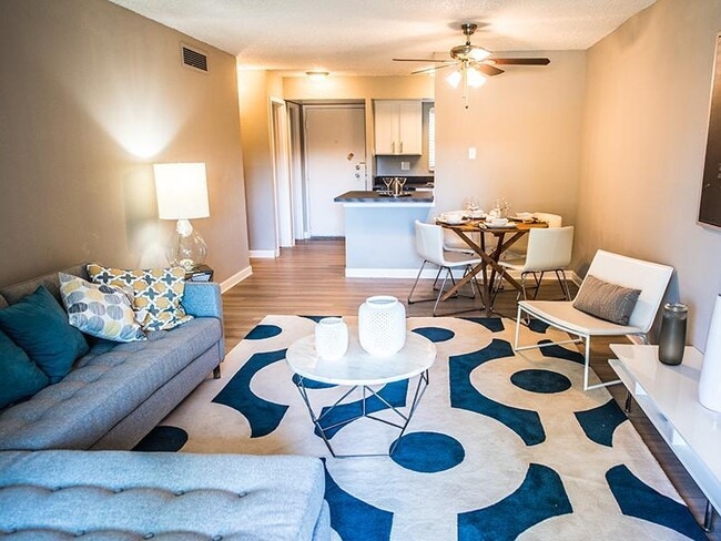 Building Photo - Meridian at Cherry Creek